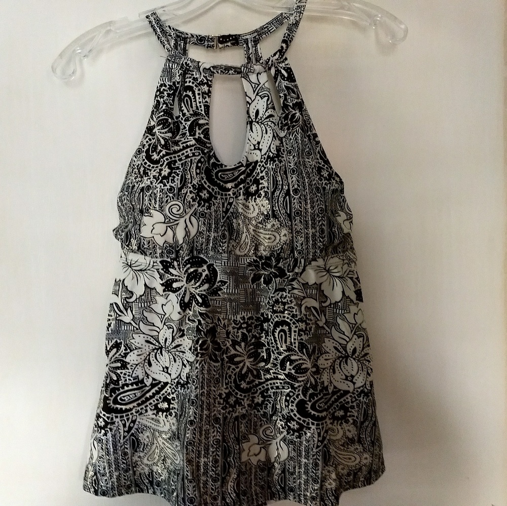 nwot St Johns Bay Keyhole Tankini Top